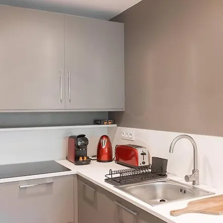 Guestready - Charming In Californie Pezou Apartment Cannes